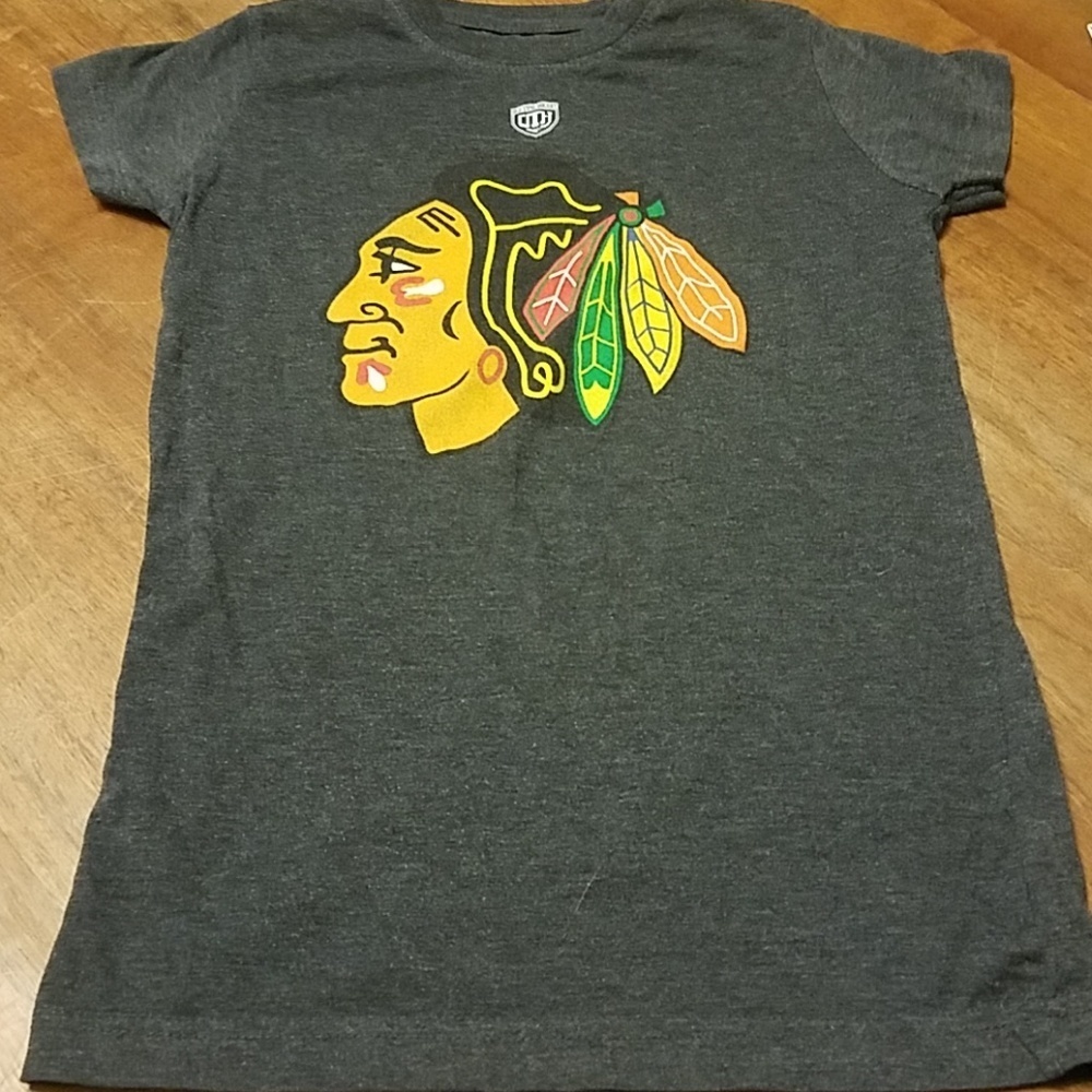 👸👕🏒🖤🦅 Chicago Blackhawks Tshirt